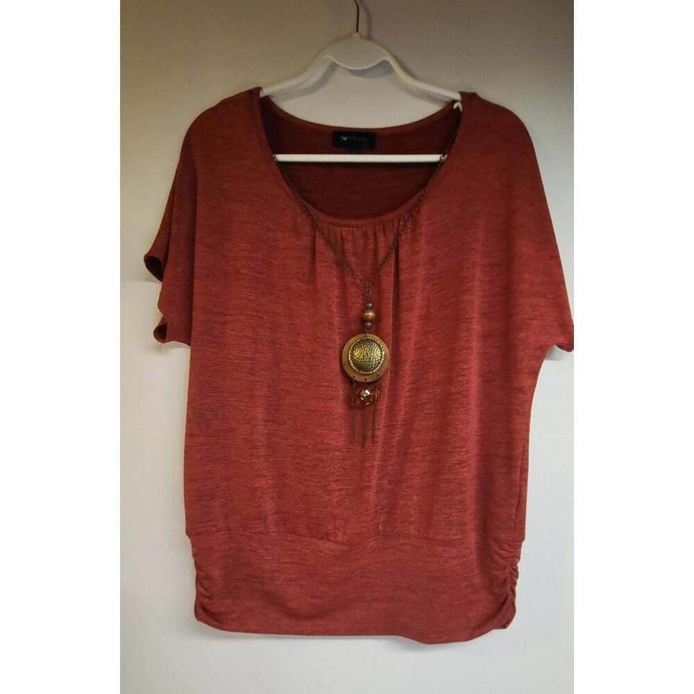 AB Studio women's top with removable necklace small pullover burnt orange  black